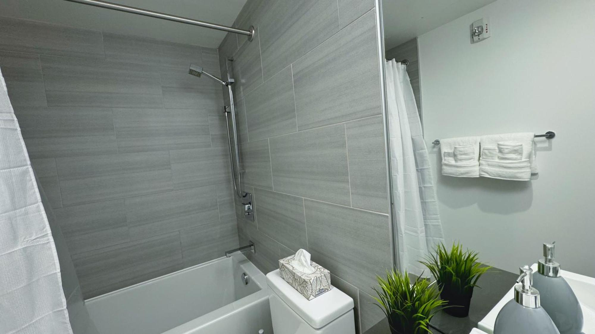 Cozy 1Br Apt - Downtown Winnipeg Exterior photo